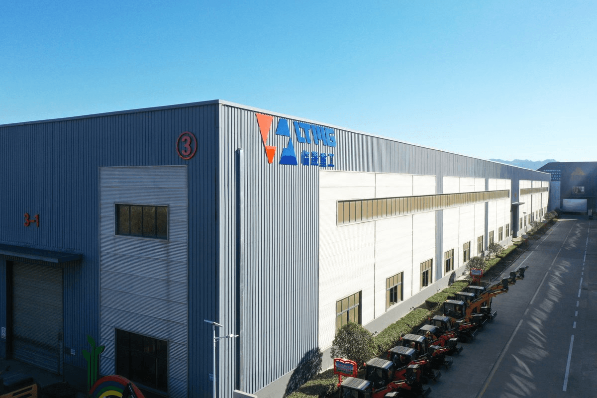 Shandong Excavator Manufacturing Base